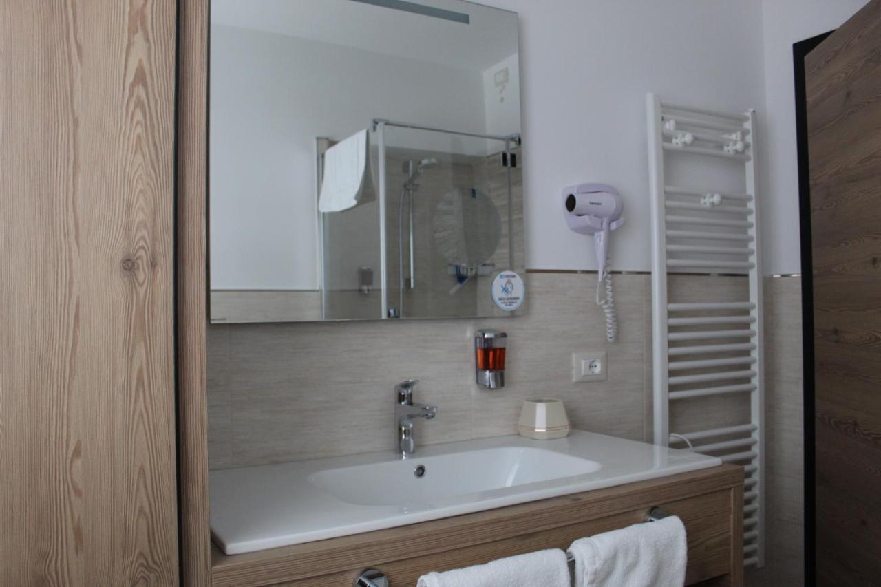 Dolceambiez Apartments Dorsino Kültér fotó